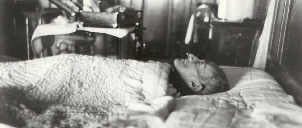 Atatürk’ün Ölümü Sonrası Türk Milletinin Yaşadığı Matem